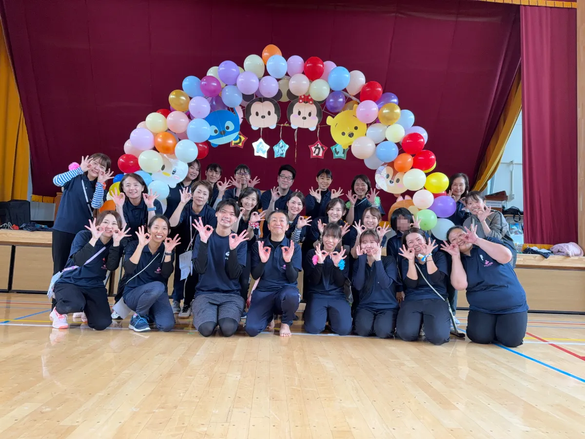 スタッフ紹介 集合写真